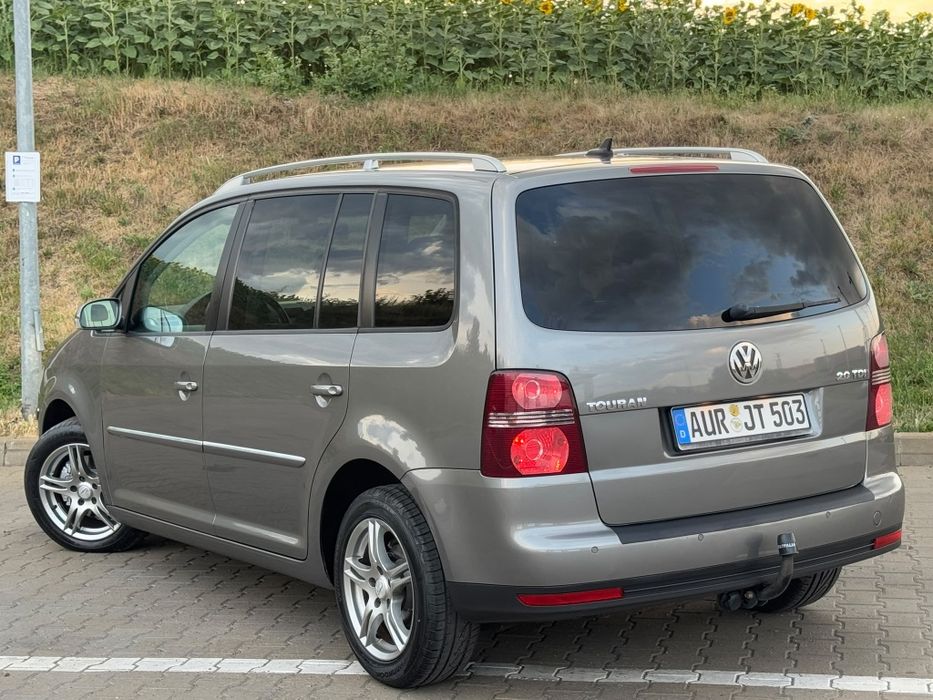 VOLKSWAGEN Touran 2008 — imagine 5