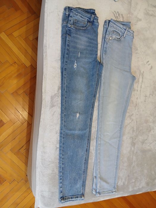 Дамски дънки ,размер М-L  -2 броя комплект