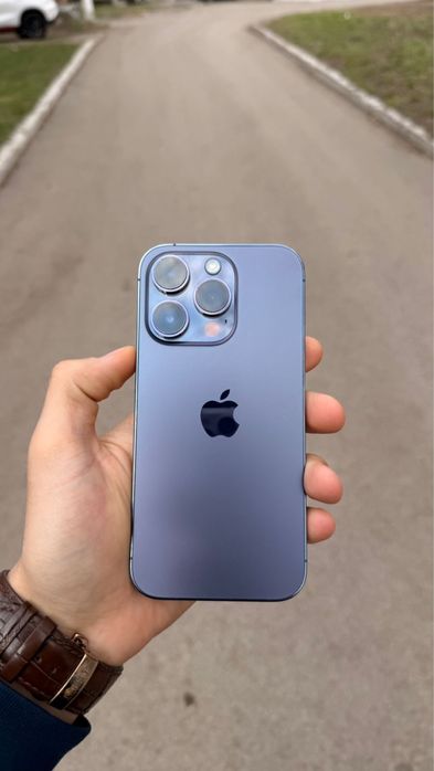 Продам айфон/iphone 14 про