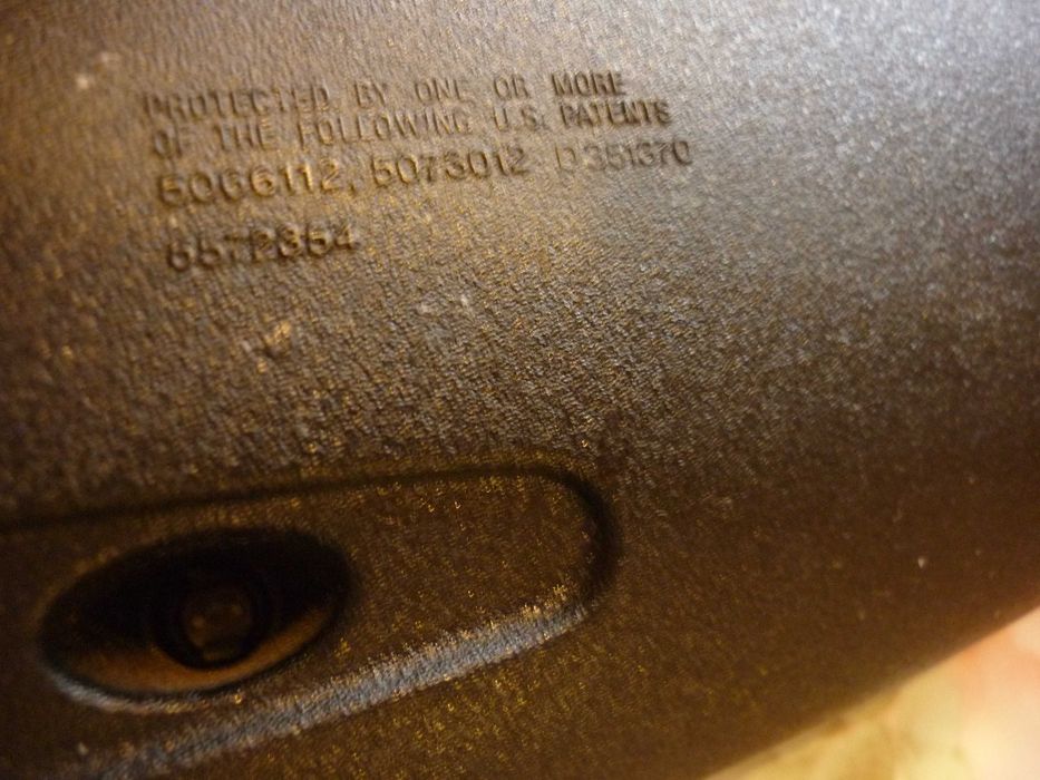 Електро- хроматично огледало за кола