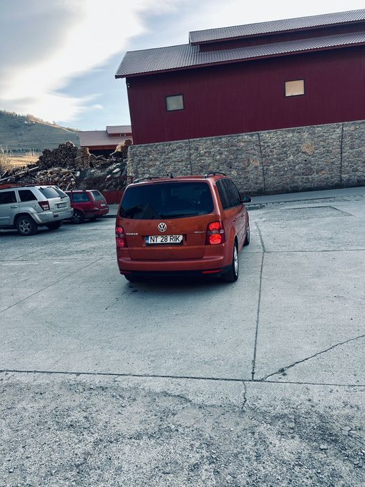 Volkswagen Touran 2009 1.9 TDI – DPF activ – fiabilă
