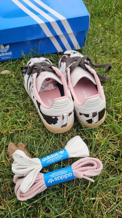 Aadidas samba cow print size 37 true to size