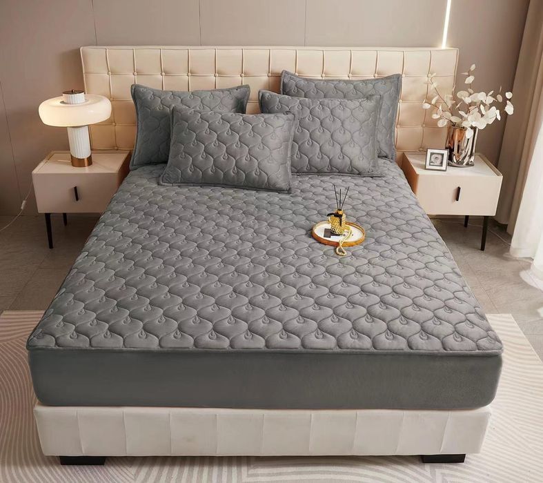 Huse topper de pat și 2 fete de perna