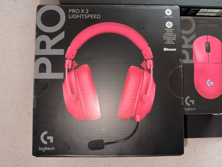 Logitech PRO Series Magenta COMPLETE Bundle