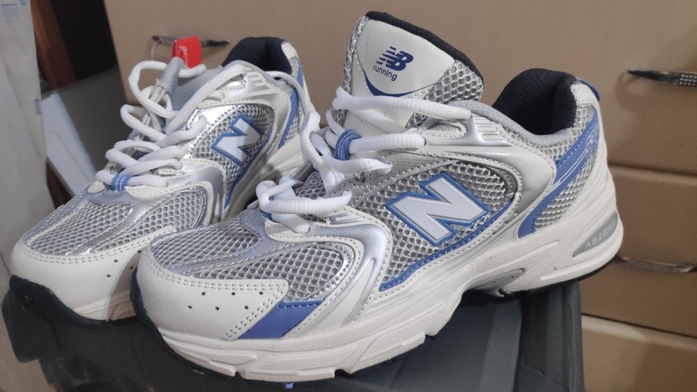 НОВЫЕ кроссовки 37 рр отличное качество женские, мужские