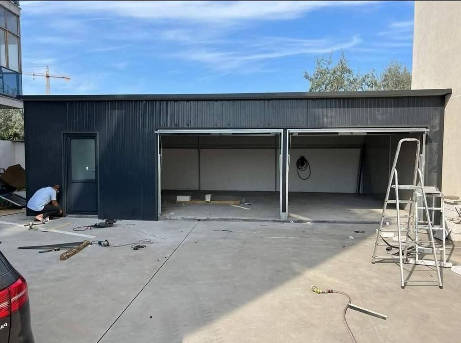Vând garaj auto pe structura metalica