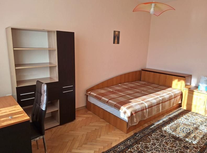 Дава се под наем Четиристаен апартамент в София, Красно село - 100 кв.м за 700 € - Снимка #4