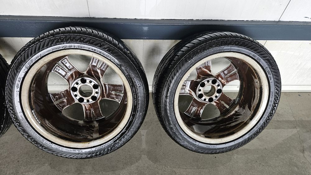 Джанти с нови гуми за мерцедес 235 45 17