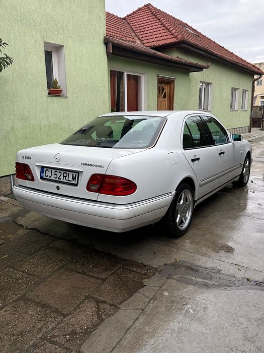 MERCEDES-BENZ E-Class 1997 — imagine 1