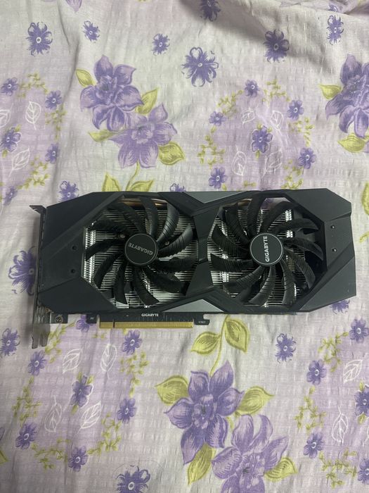 Placa Video RTX 2060 SUPER Windforce OC 8GB