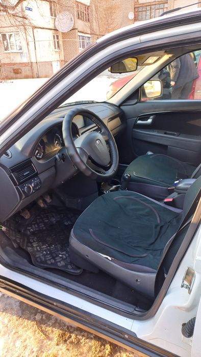 Продам приору 2 хэтчбек