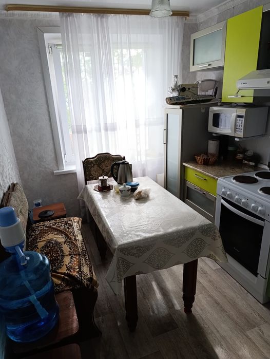 Продам 2 ух комнатную квартиру