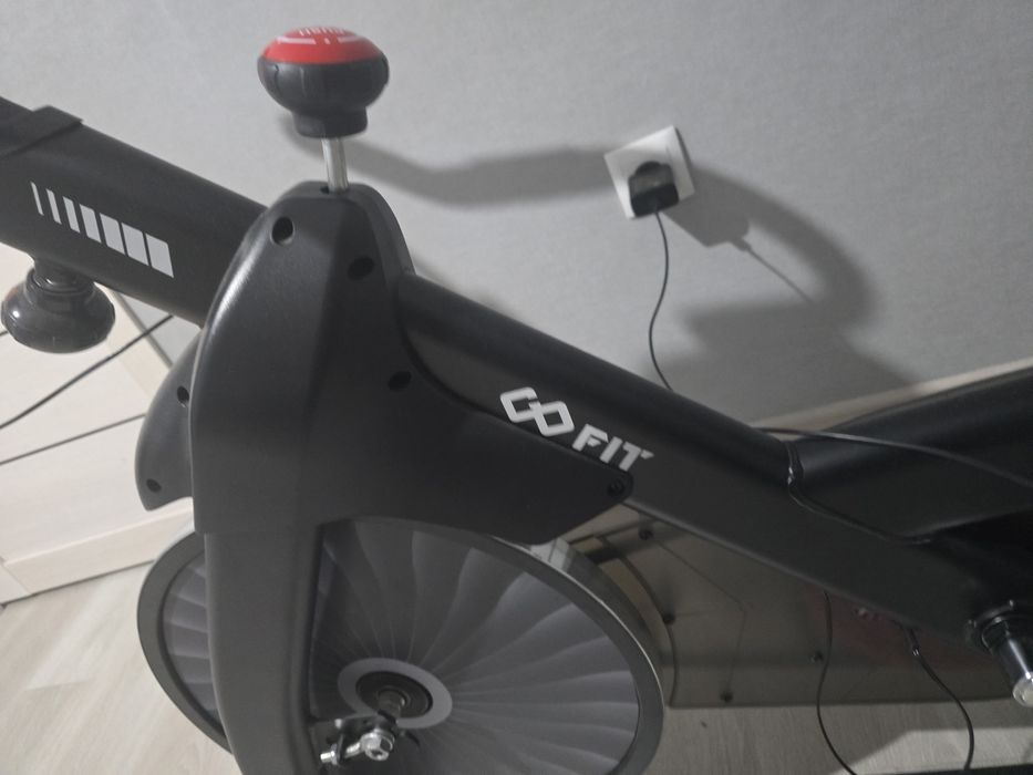 Велотренажер GO FIT