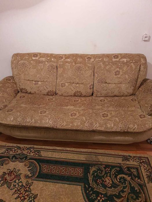 продам диван б/у