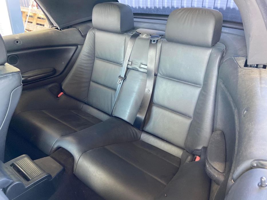 Dezmembrez BMW 330cd 204cp Manual Euro 4 M-Tech 2,Xenon,HK,recaro