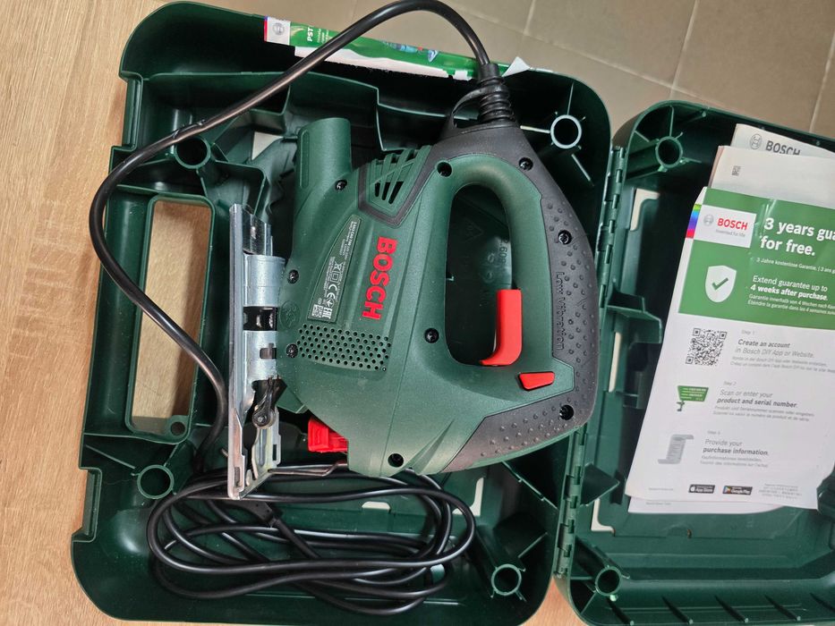 Ferăstrău vertical Bosch PST 650