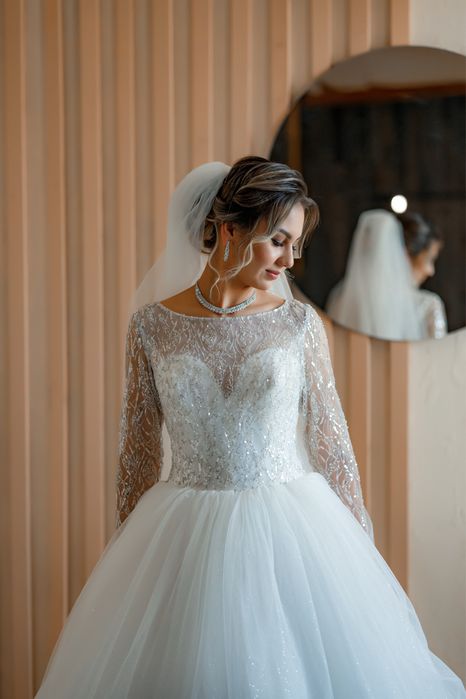 Свадебное платье