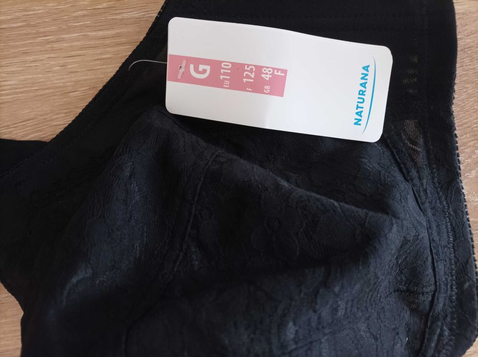 Triumph/Naturana  100C/105G/110G сутиени