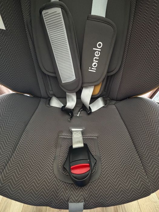 Детско столче за кола Lionelo Bastiaan One Isofix 0-36 кг