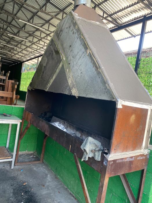 Продам мангал для шашлычной