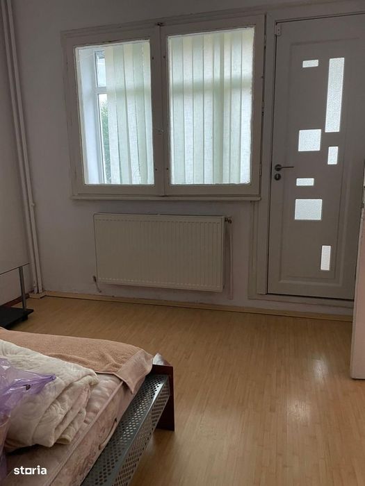 Apartament 2 camere,9 Mai,etaj 1