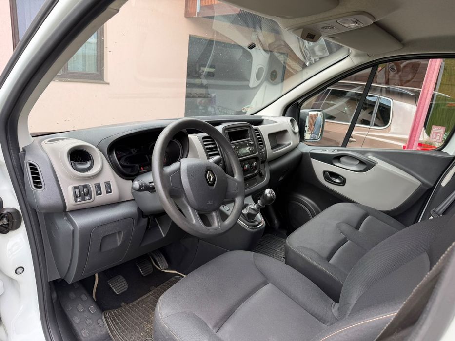 Vând Renault Trafic 1.6 diesel