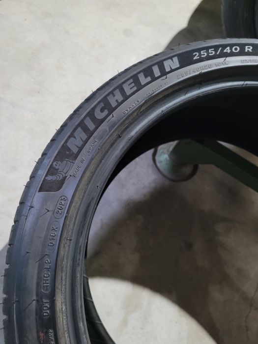 4 Anvelope de vara 255 40 r20 Michelin