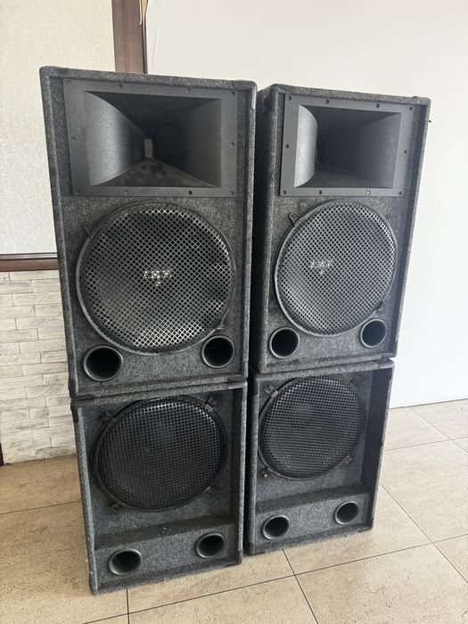 Продам музыкальную аппаратуру