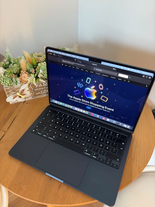 КАТО НОВ MacBook Air 13.6, 16/256