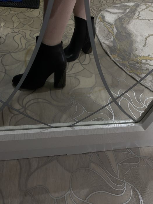 Продам женские сапожки