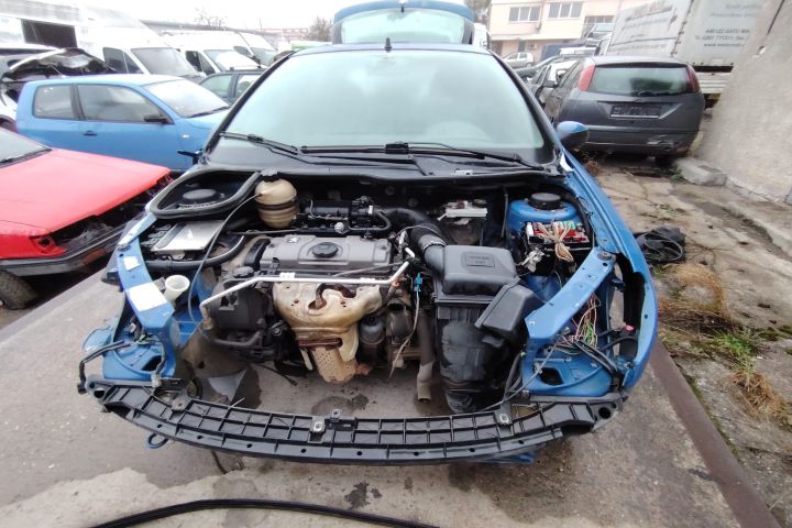 Bara spate Peugeot 206 2003 1.1 MT (60 hp)