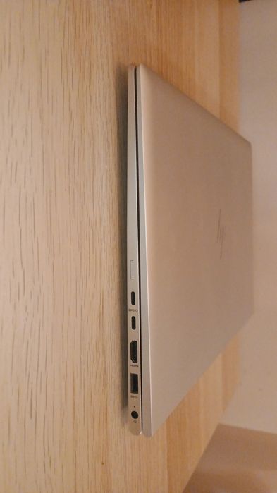 HP EliteBook 855 G8