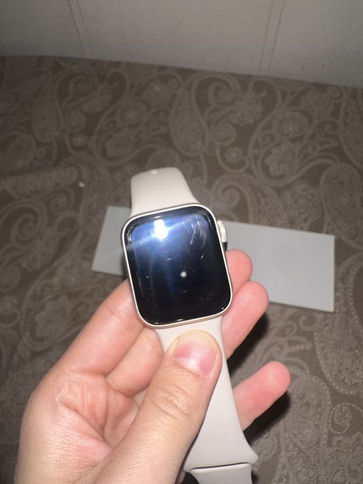 Apple Watch SE (Gen2) 40 mm