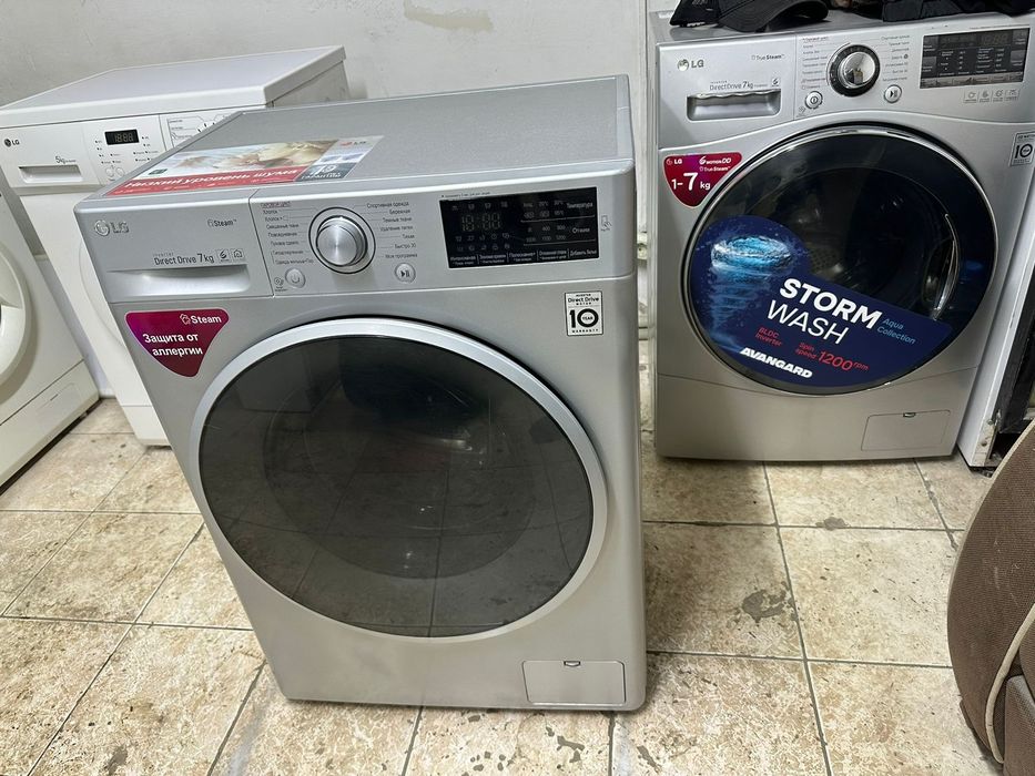 Продам стиральную LG корейский