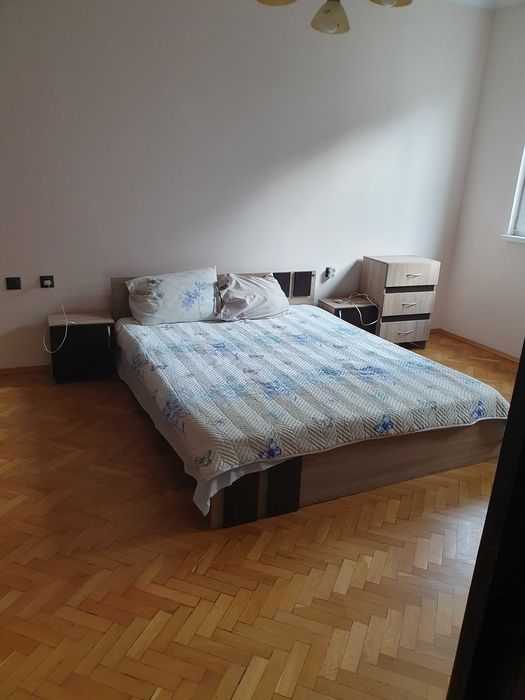 Давам под наем апартамент