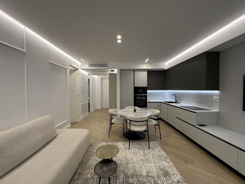 Apartament 2 camere / Cortina 126 /COMPLET mobilat / Parcare Subterana