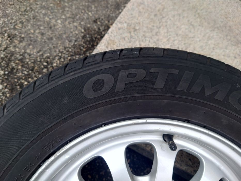 Vând jante cu cauciucuri vară BMW E 39 205/65/15