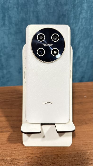 Продам телефон Huawei Nova 13i