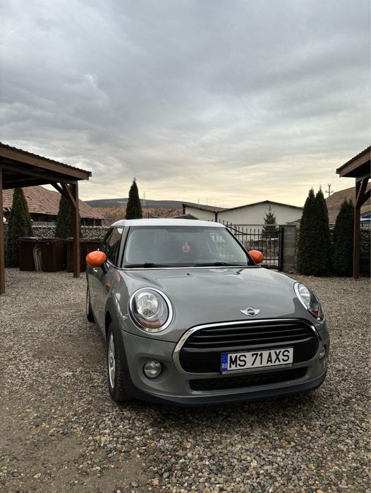 Vand Mini cooper 1.5benzina 2018