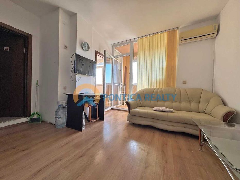 Продава се Двустаен апартамент в к.к. Слънчев бряг - 49 кв.м за 960 €/кв.м - Снимка #8