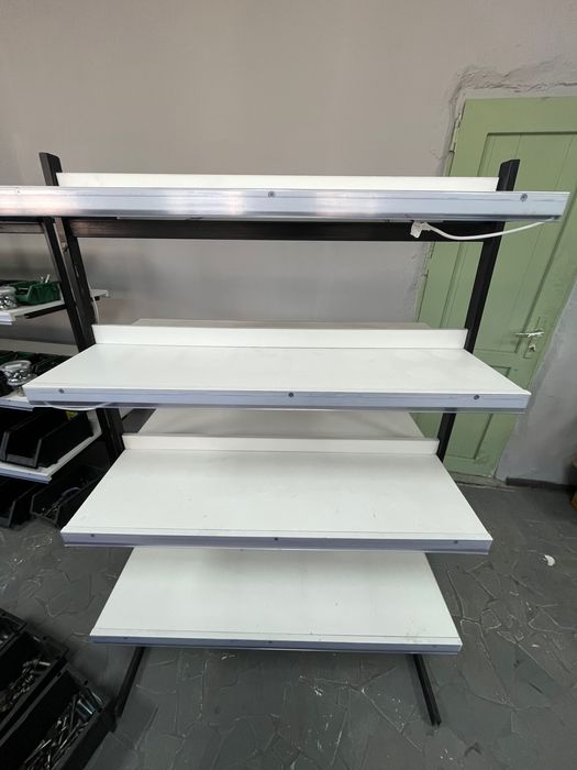 Полки, стеллаж,стол.