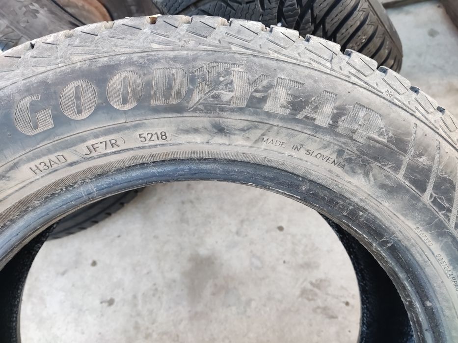 185/65/15 GoodYear 4s