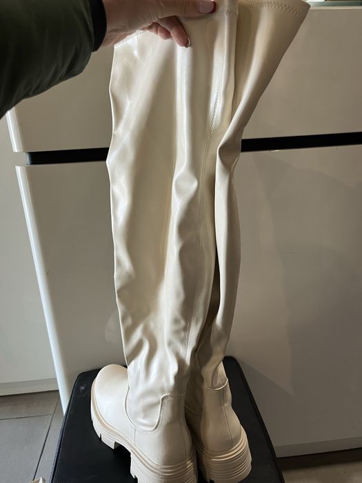 Висок ботуш над коляното Dee Zee номер 40