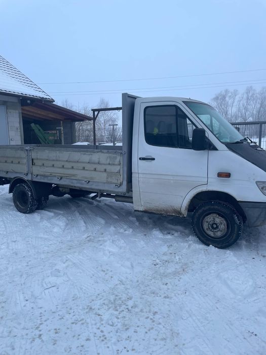 Vând Mercedes Sprinter 408