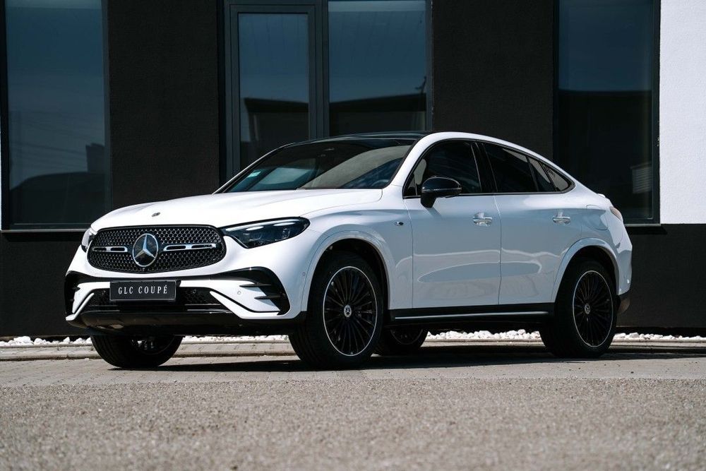 Mercedes-Benz GLC Coupe 300 e 4Matic cu tehnologie EQ hybrid