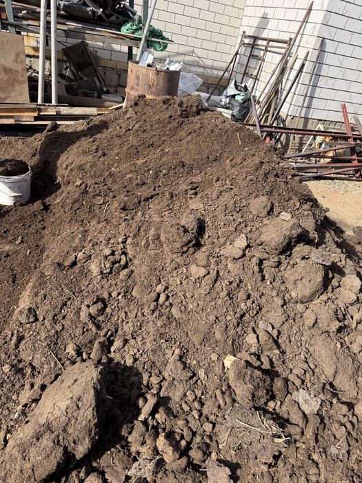 Продам перегной в мешках.