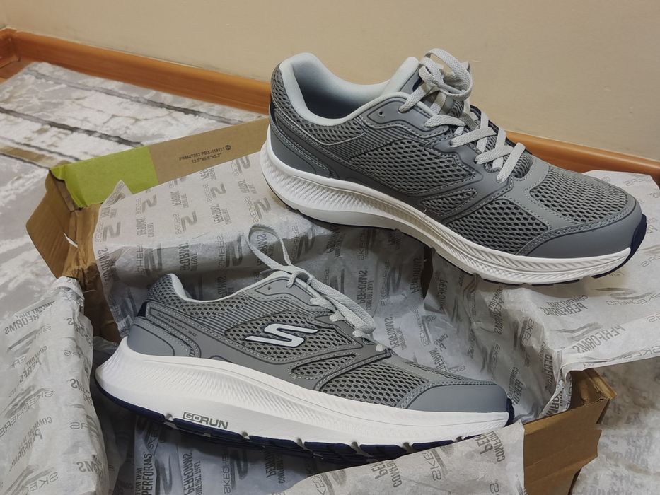 Светлые кроссовки Skechers !Оригинал!