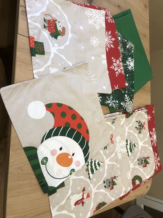 Коледни възглавници и покривки