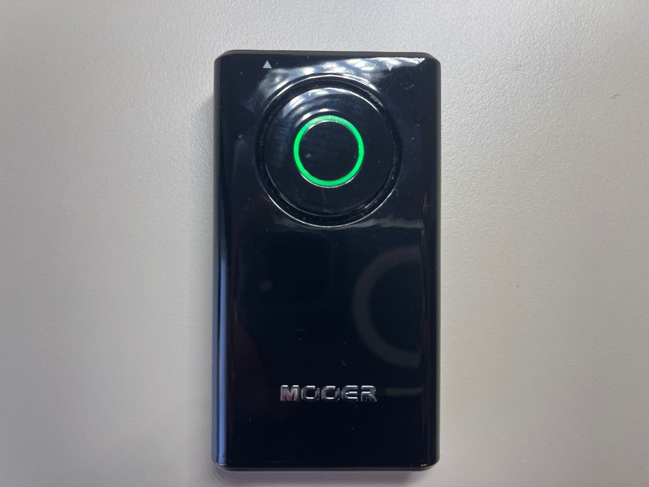 Vând procesor de chitară Mooer Prime P1.