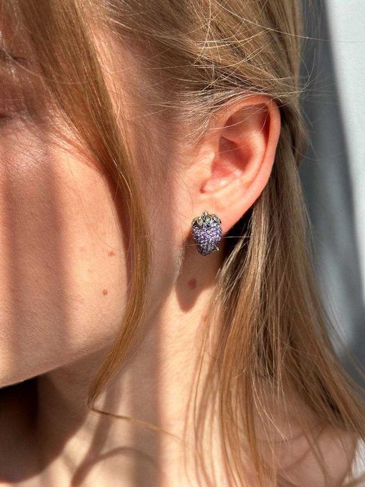 Серьги клубнички  750п
